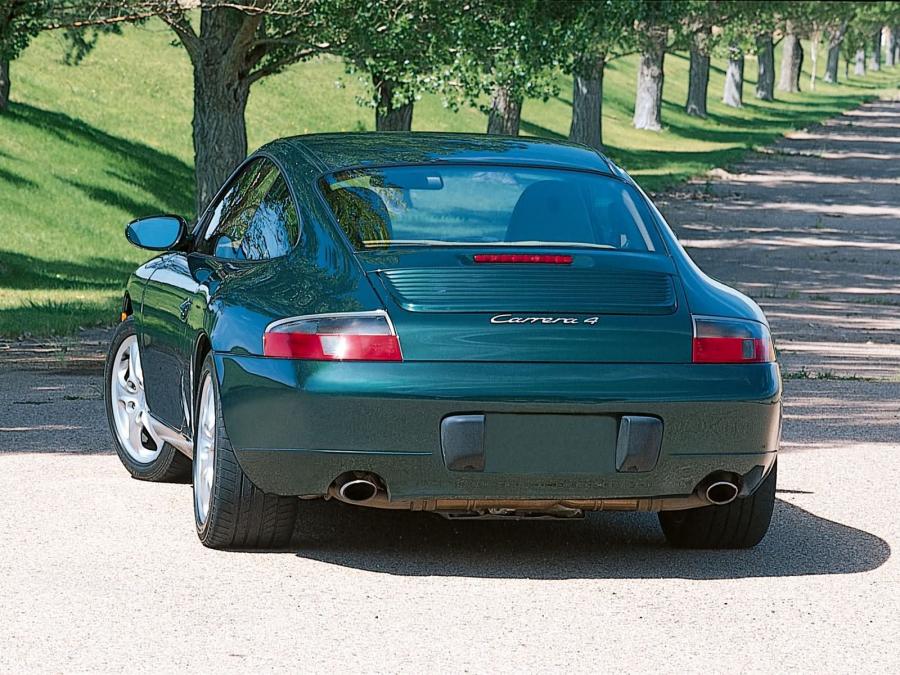  Porsche 911 Carrera 4 2001 года  (фото 7 из 7)
